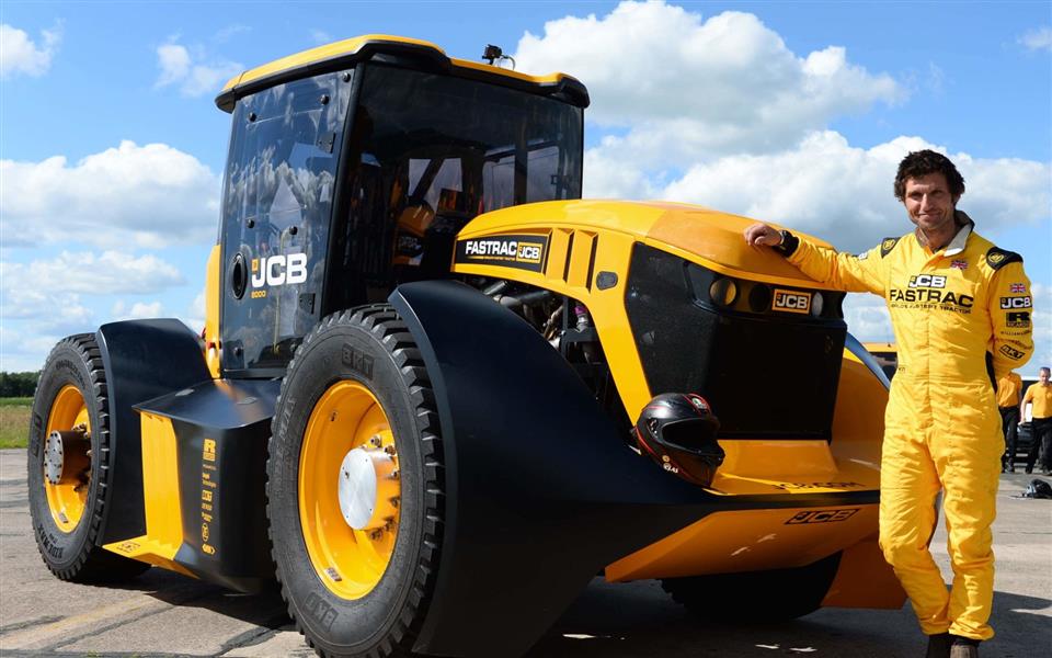 سریعترین تراکتور دنیا